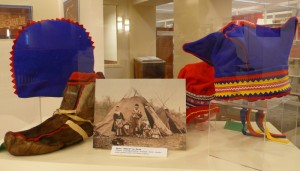 NORWAY, SWEDEN, FINLAND: Sami pictures with reindeer boot at sami hats.
